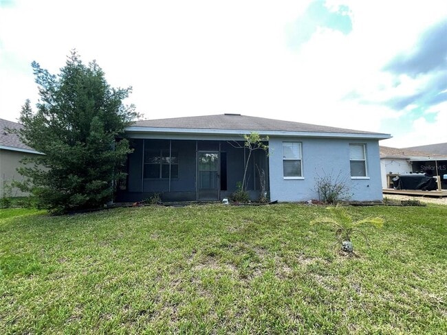 Building Photo - 13717 Ogakor Dr