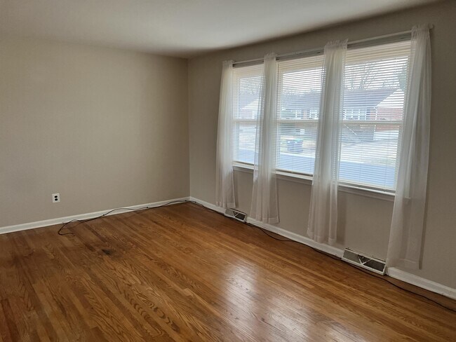 Building Photo - 1130 Musket Rd