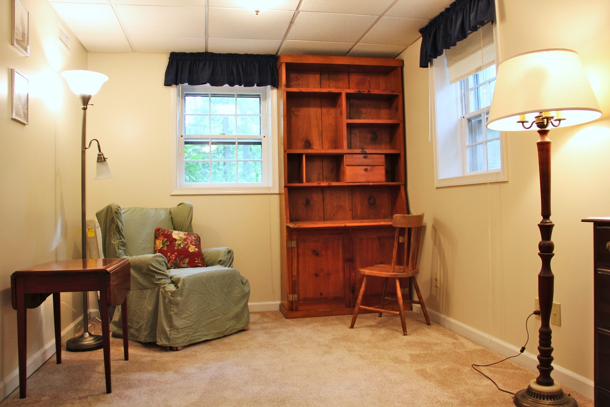 Sitting/reading area in bedroom - 813 Spring Valley Drive