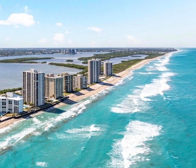 Building Photo - 601 S Seas Dr