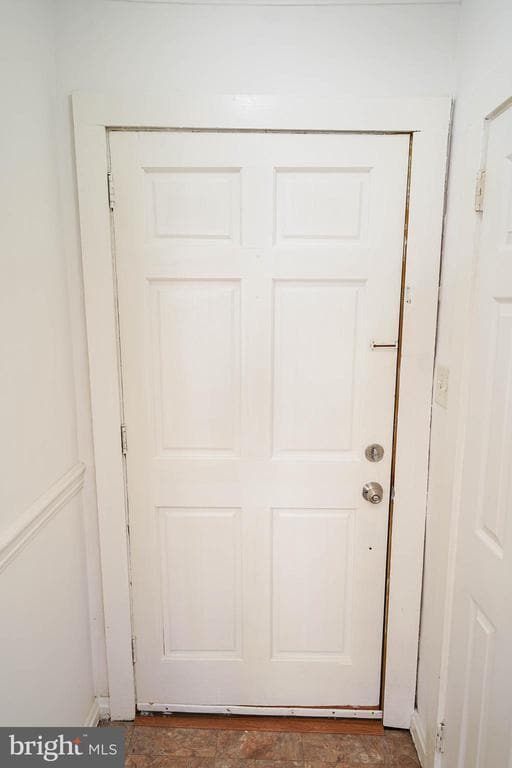 Building Photo - 509 State St