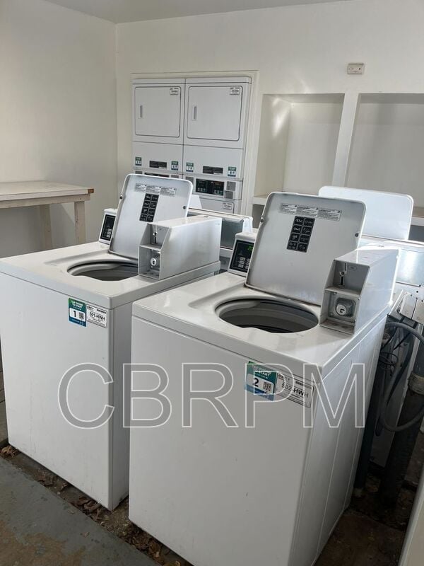 Building Photo - 1316 53rd St