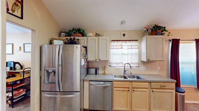 Building Photo - 17126 Jetty Ct