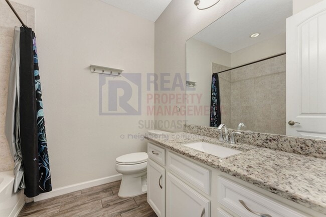 Building Photo - 3689 Divot Ln