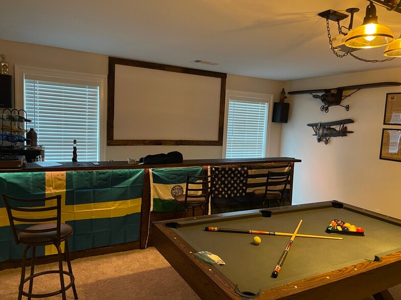 Upstairs has a big room with closet and full bath - 303 Charleston Mills Dr