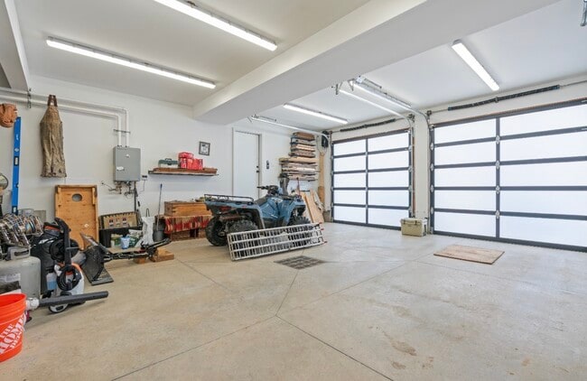 Building Photo - 1205 Trails Creek Ave