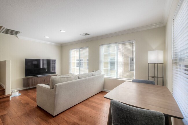 Building Photo - 3726 Mykonos Ln