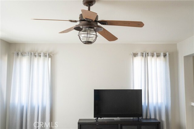 Building Photo - 36719 Torrey Pines Dr