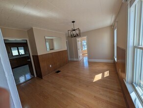 Building Photo - 20 Fairmount St