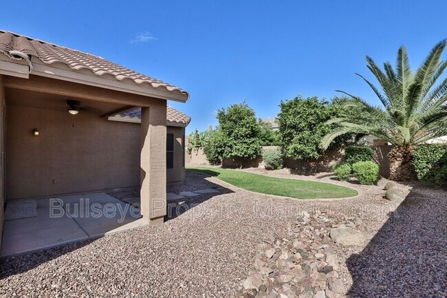 Building Photo - 1280 E Heather Dr