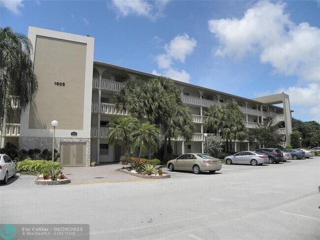 Building Photo - 1605 Abaco Dr