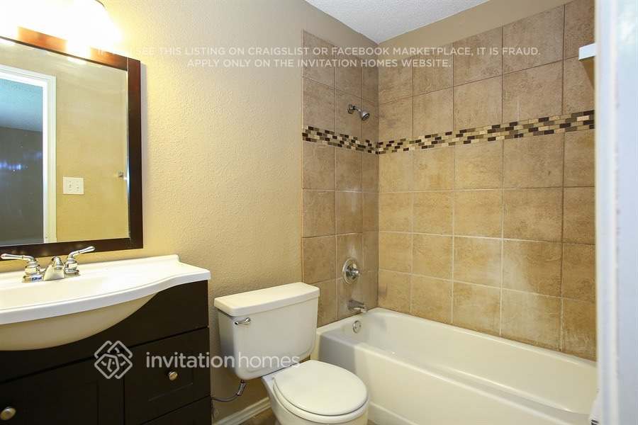 Building Photo - 6410 Walnut Springs Dr
