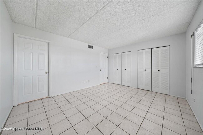 Building Photo - 3150 N Harbor City Blvd