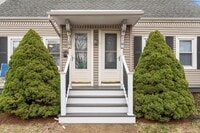 Building Photo - 20 School St