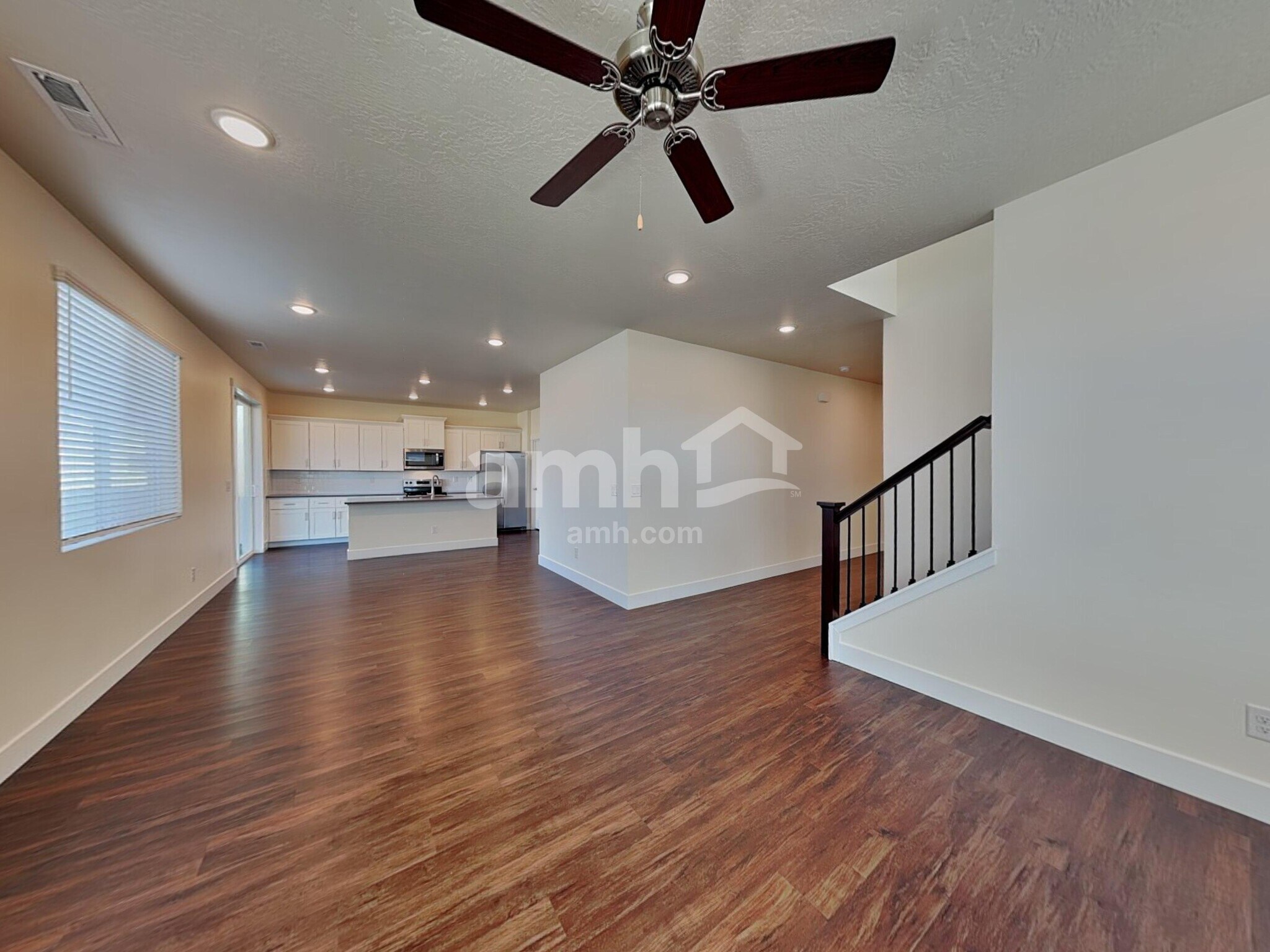 Building Photo - 9398 W Barcelona St