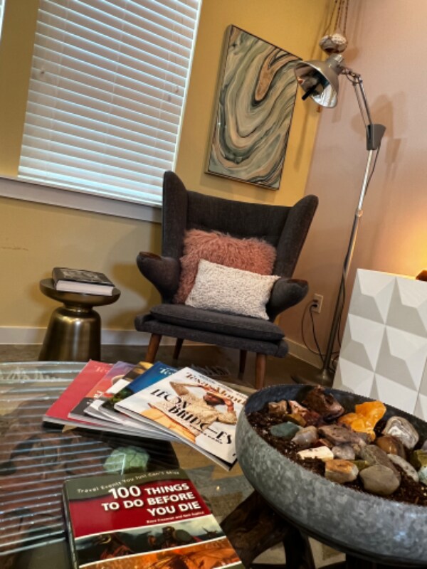 Building Photo - 2700 Francisco St