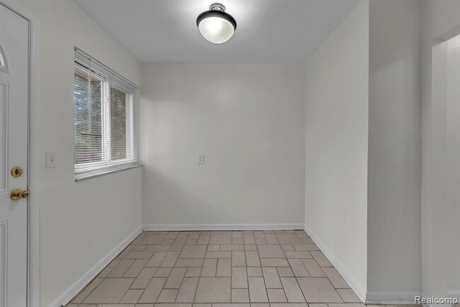 Building Photo - 32725 Barkley St