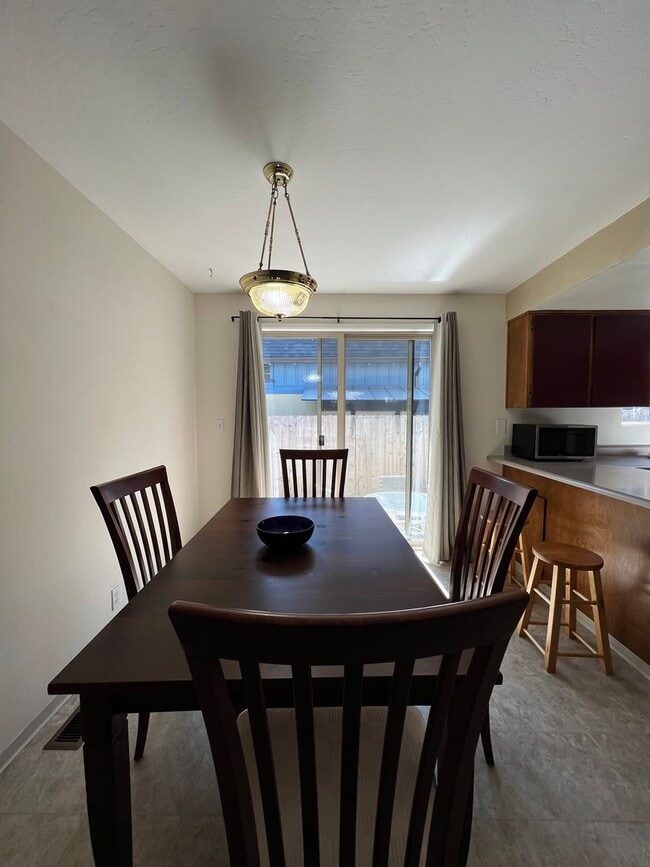 Building Photo - Charming Two-bedroom Townhouse | Available...