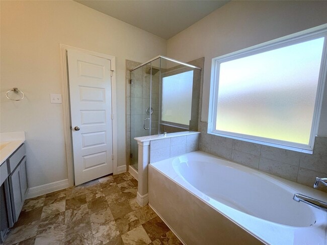 Building Photo - 3310 Aster Mdw Wy