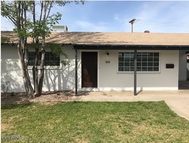Primary Photo - 830 S Lazona Dr