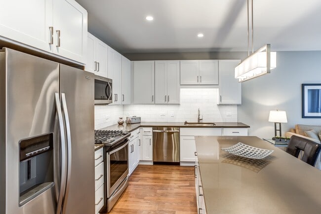 Interior Photo - Uptown La Grange