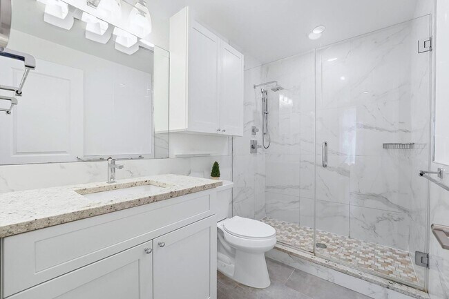 Building Photo - 251 Newark Ave