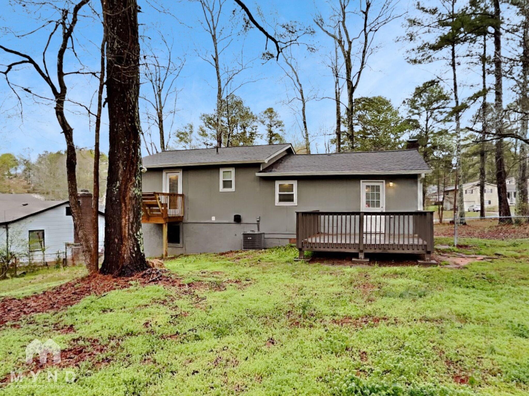 Building Photo - 456 Hardy Way