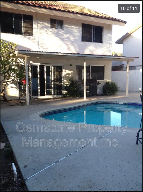 Building Photo - 5233 Countryside Dr