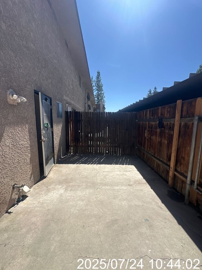 Building Photo - 5101 Hunter Ave