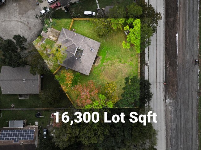 Primary Photo - 14330 Templar Ln