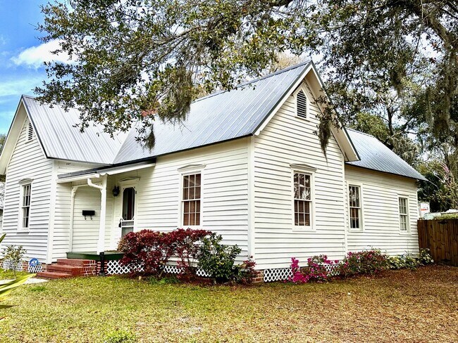 Primary Photo - Historic Beauty in the Heart of Downtown F...