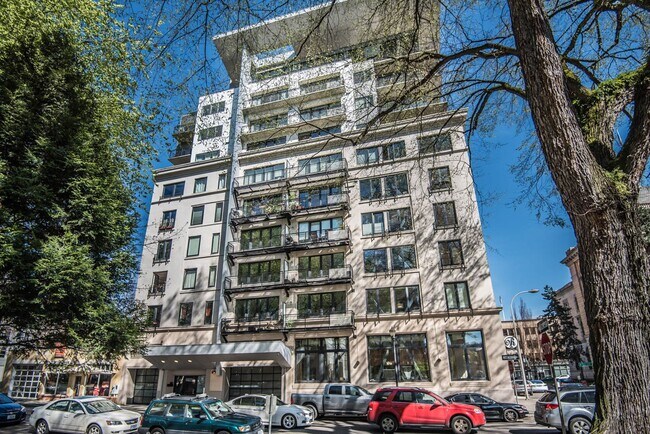 Building Photo - North Park Lofts - Historic Pearl District Warehouse Studio w/parking/most utilities/private balc...