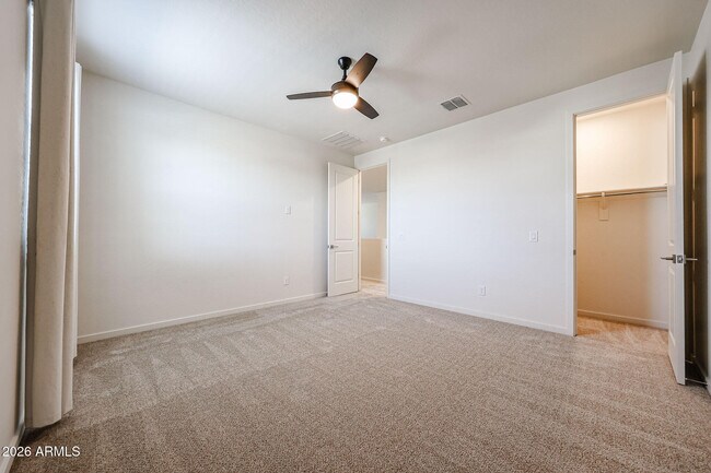 Building Photo - 14090 W Old Oak Ln