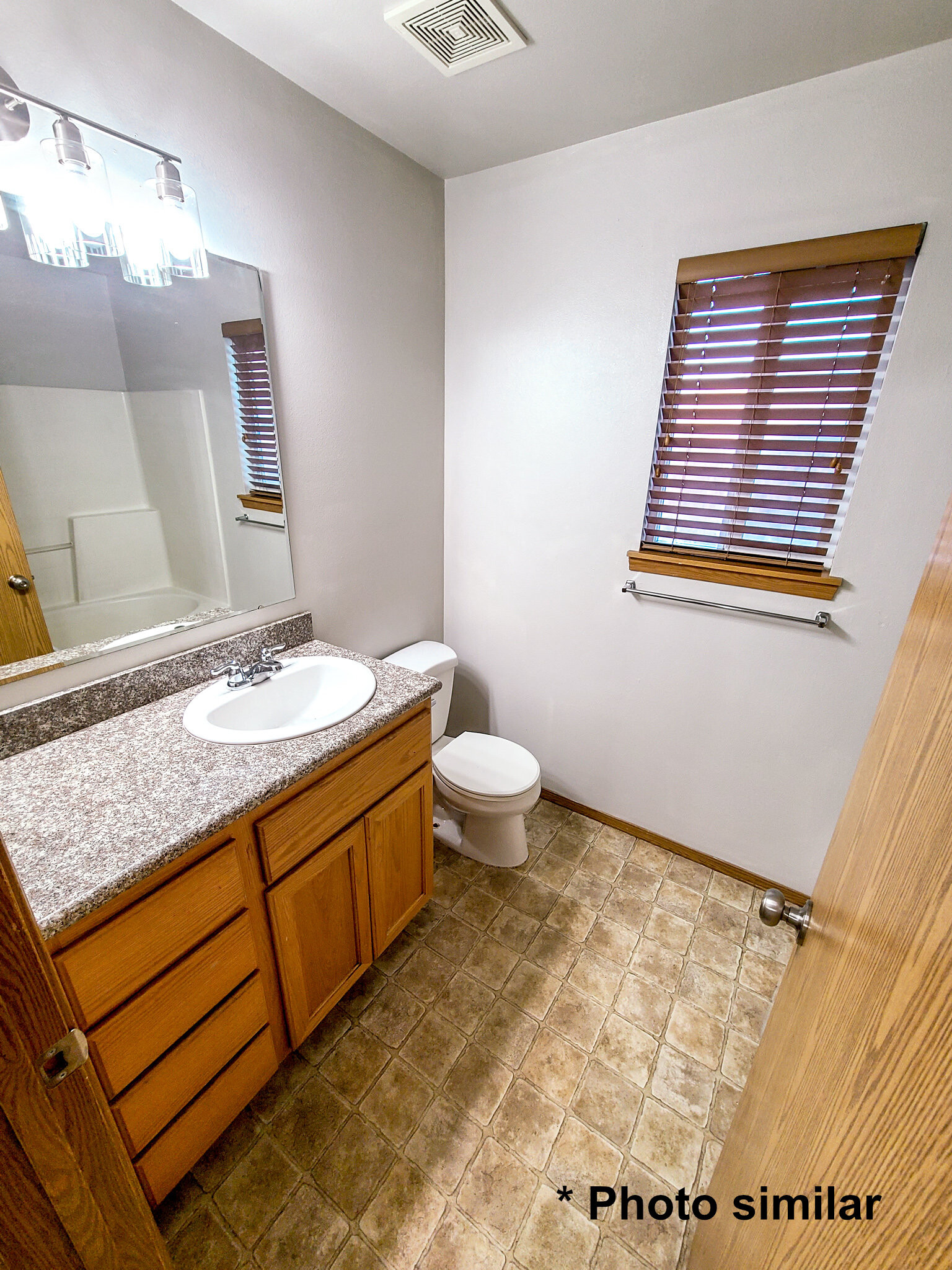 Primary Bath - 213 S Dewey Ave