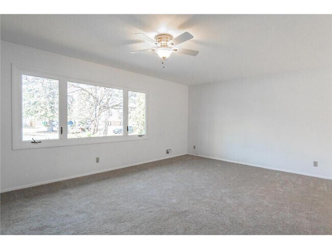 Building Photo - 7740 Arlington Ave N