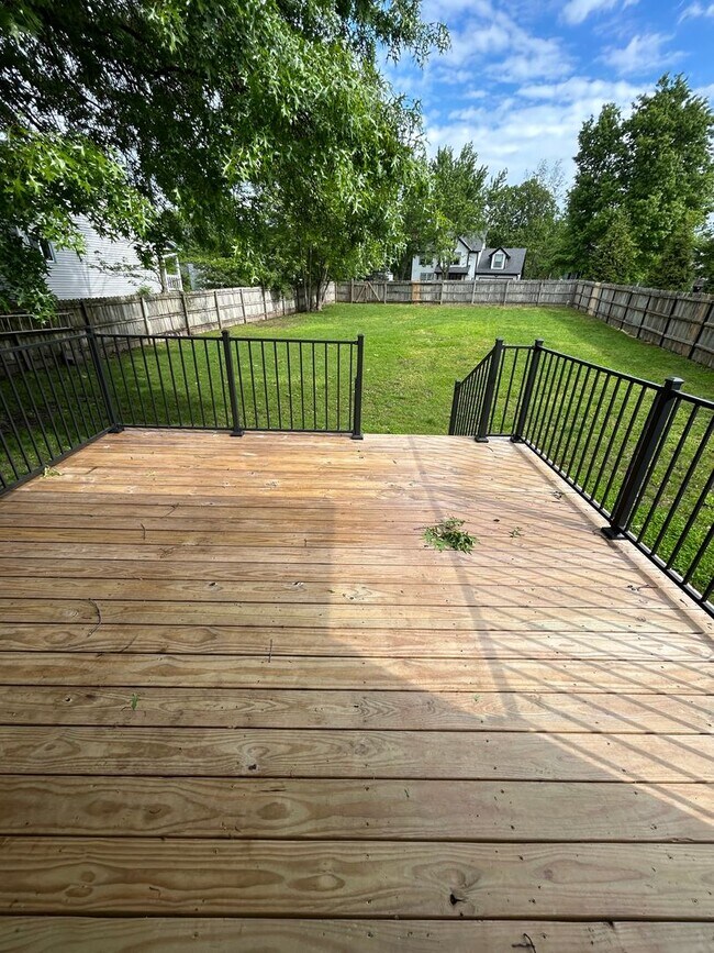 Building Photo - 3 Bed | 2 Bath | 2 Car Garage Home in Belton