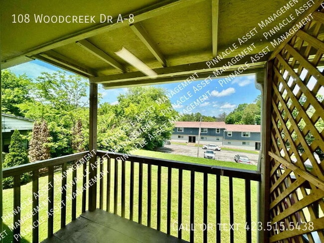 Building Photo - 108 Woodcreek Rd