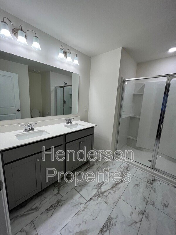 Building Photo - 106 Quinn Rd