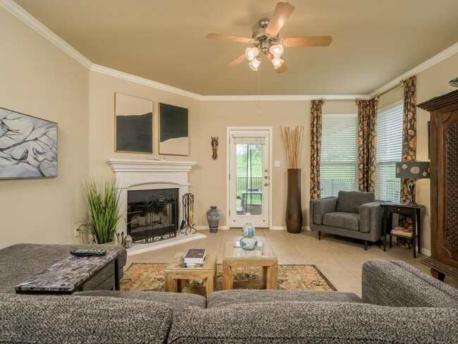 Building Photo - 14508 Broadwinged Hawk Dr