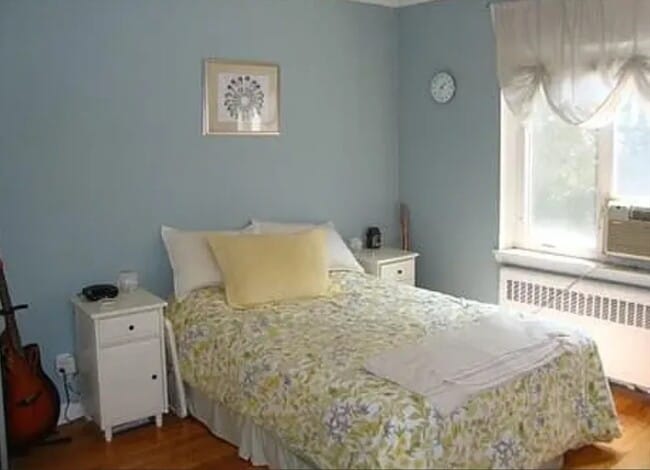 Building Photo - 150 Beaconsfield Rd