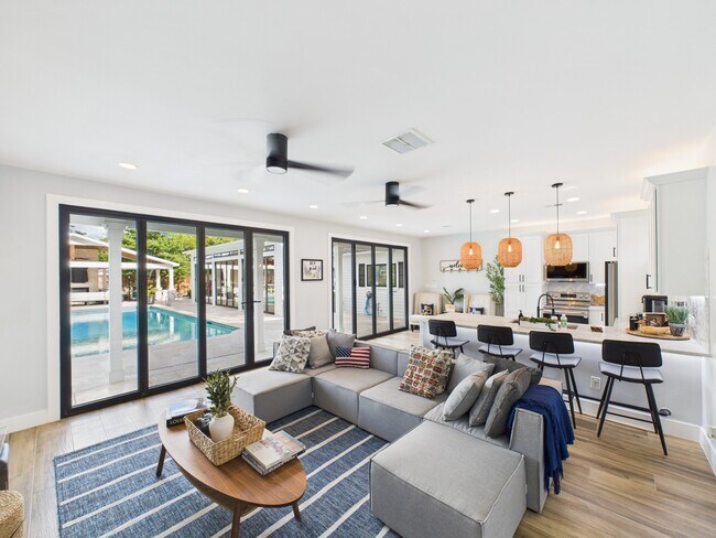 Building Photo - 5430 Havenwoods Dr