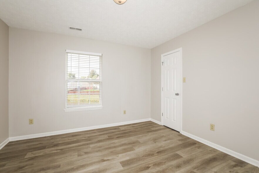 Building Photo - 2816 Coopersmith Ct