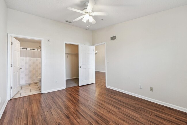 Building Photo - 2481 Golden Lake Loop