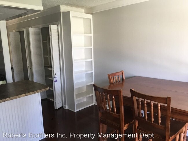 Building Photo - 1 br, 1 bath House - 2066 Sea Cliff Drive