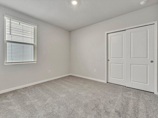 Building Photo - Fabulous 2024 New Build ~ 4 bed/ 2 bath Annual Rental