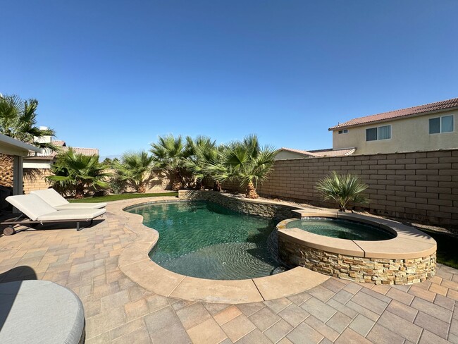 Building Photo - COMING SOON!!! 4 Bedroom/ 3 Bathroom Home ...