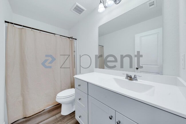 Building Photo - 3126 Dreamweaver