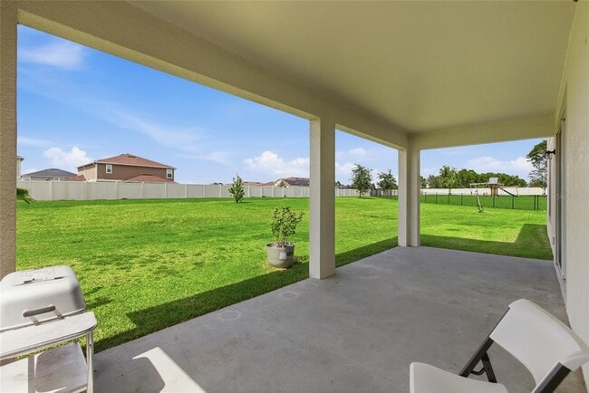 Building Photo - 9844 Cabernet Ave
