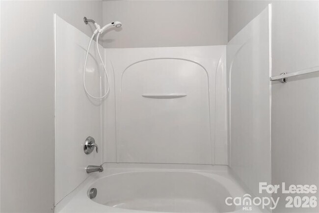 Building Photo - 153 Marakery Rd