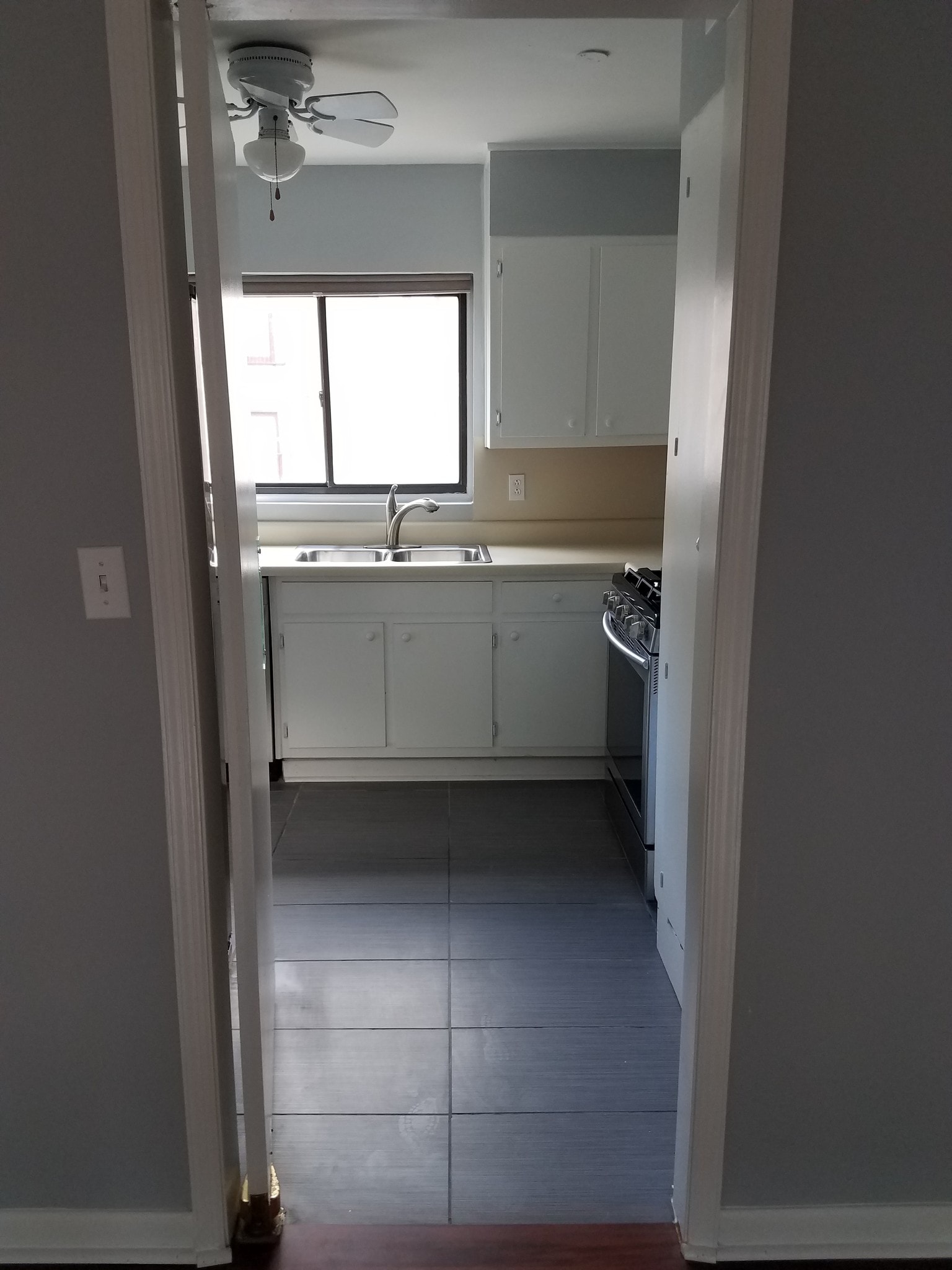 Building Photo - 104 Ardmore Pl NW